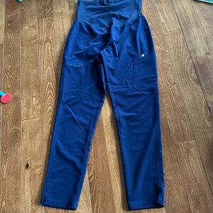 Figs maternity pants straight M/T
